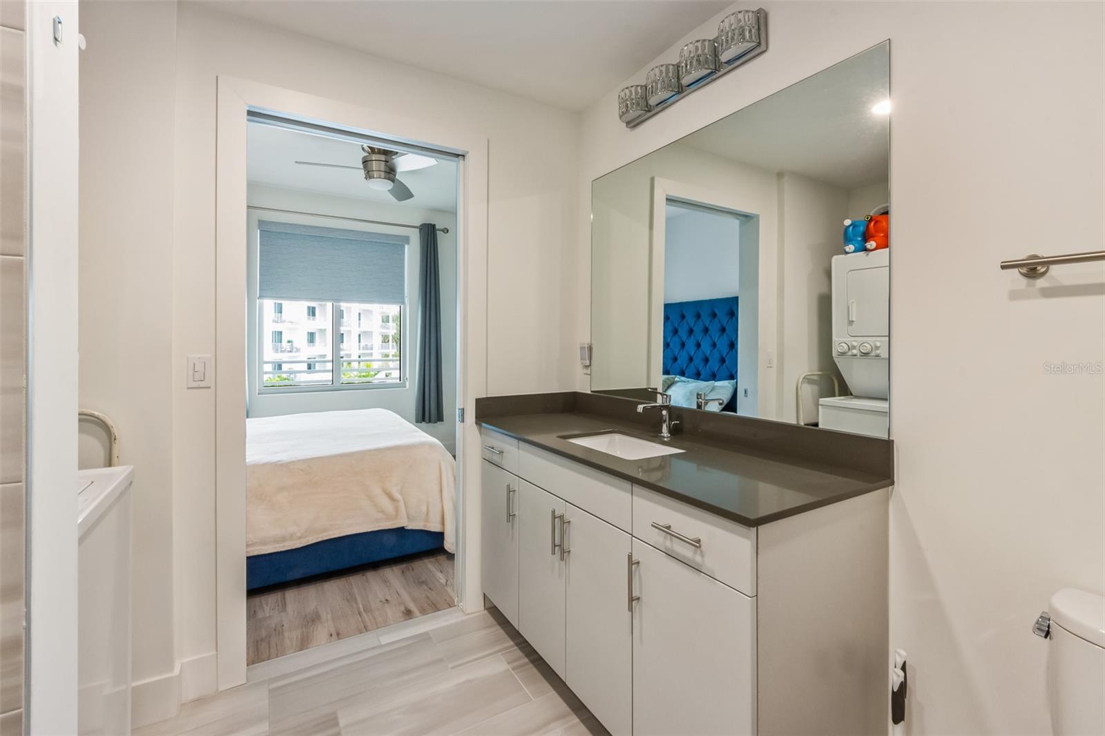 THE STRAND OF SARASOTA - Residential