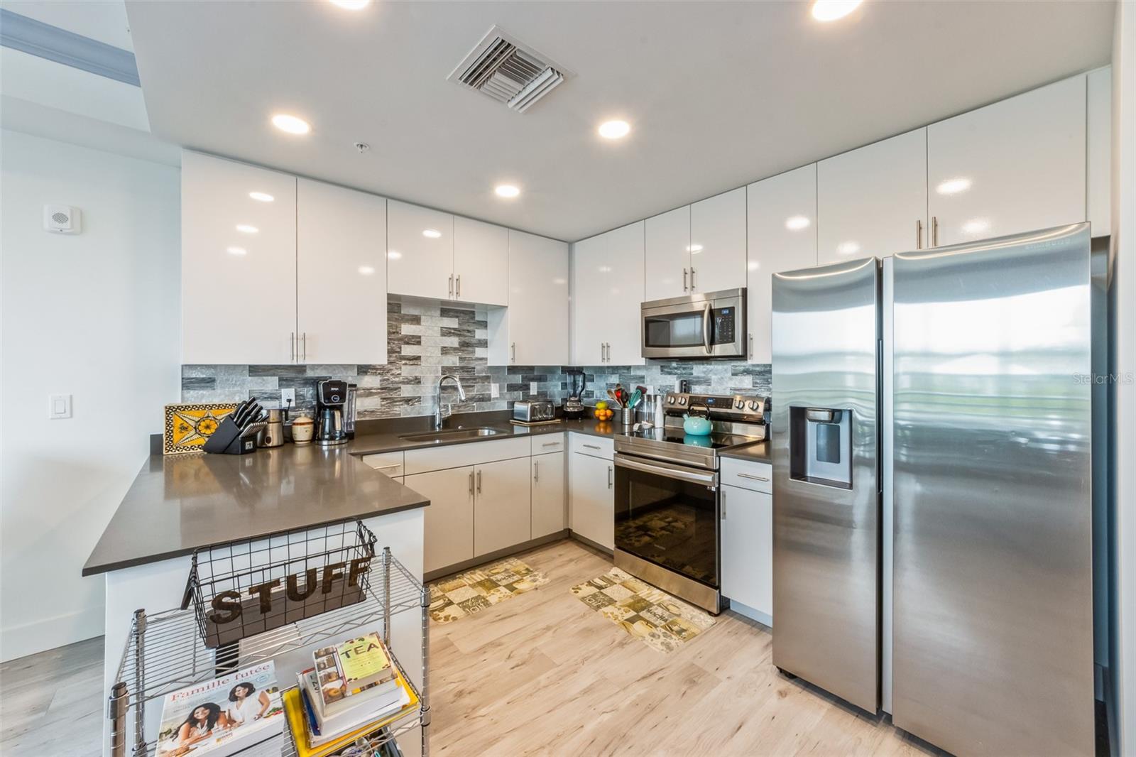 1709 N TAMIAMI TRAIL A313