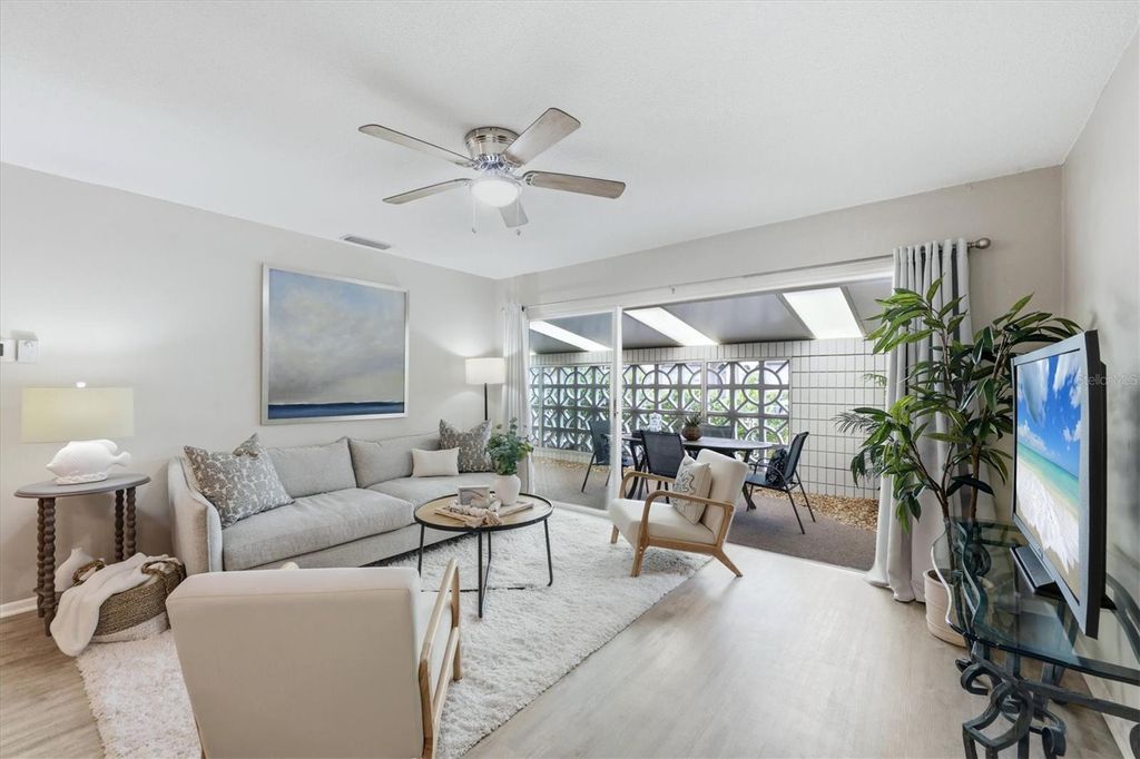 Photo of 405 Menendez Street, Venice, FL 34285 (MLS # A4689702)