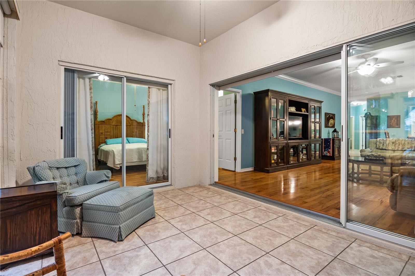 4 ENCLAVE DRIVE