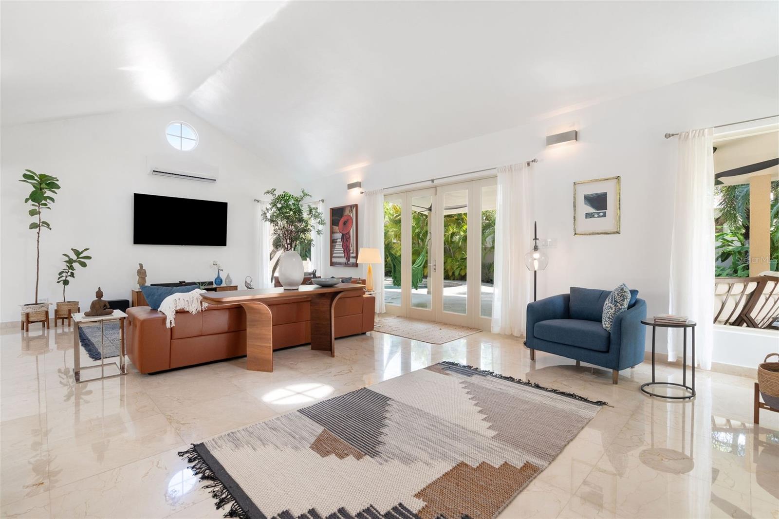 SABANERA DORADO - Residential