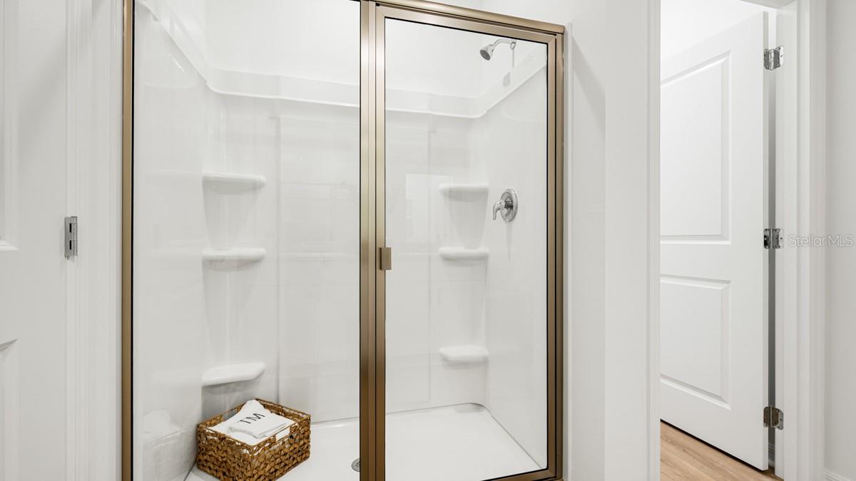 WESTVIEW - Residential