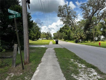 418 N PINE STREET BRONSON FL 32621