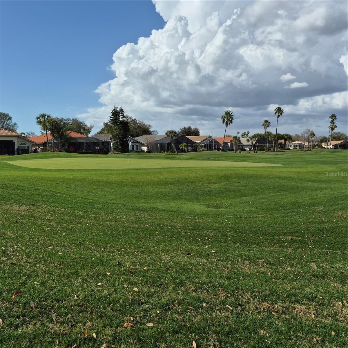 WILLOW GLEN GOLF COTTAGES PH 0 - Residential