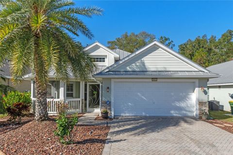 A home in OKAHUMPKA