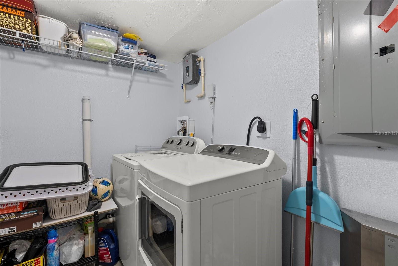 SARASOTA SPGS - Residential