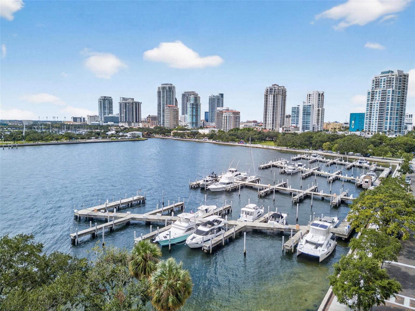 VINOY PLACE CONDO - Residential