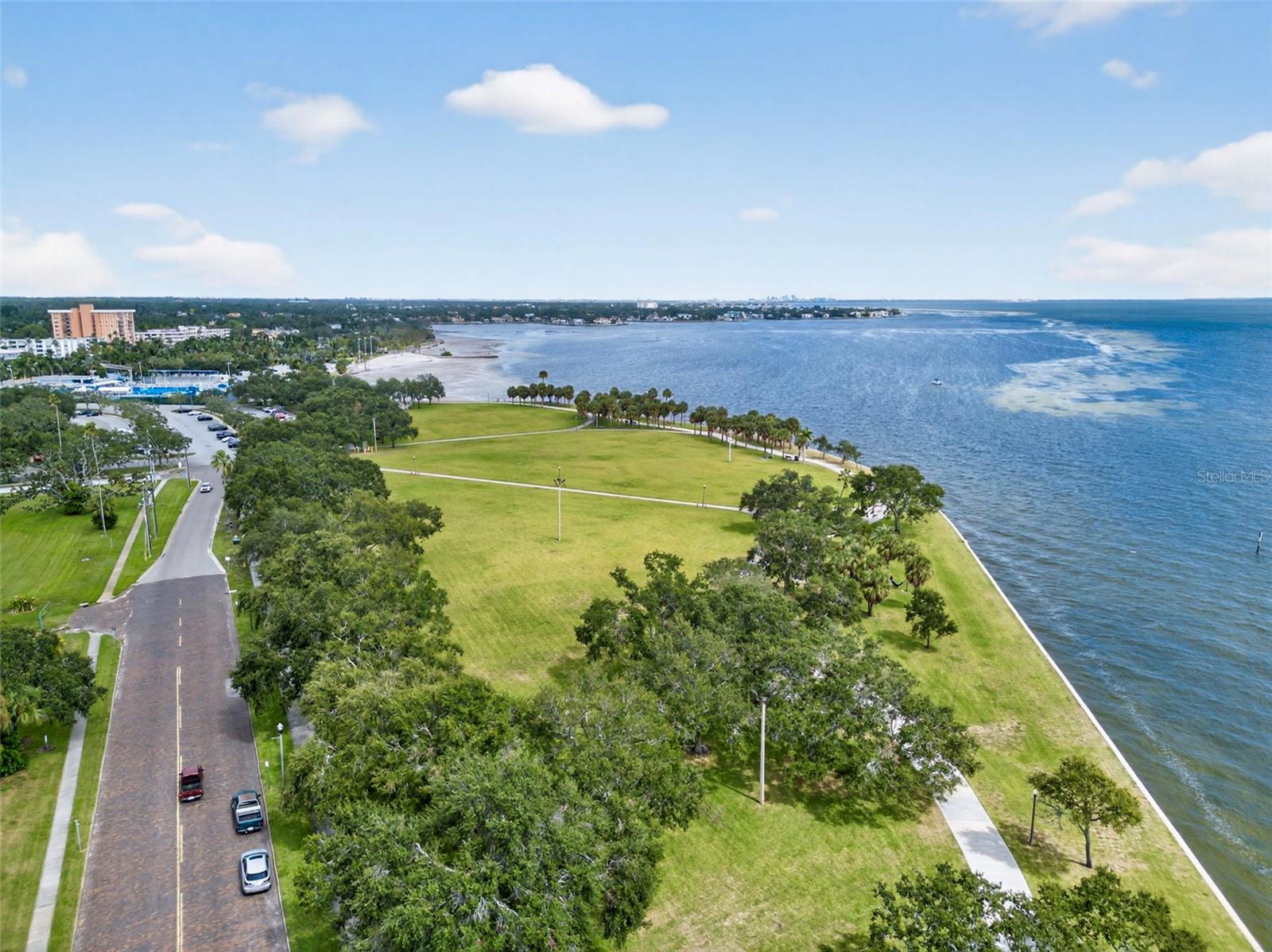 VINOY PLACE CONDO - Residential