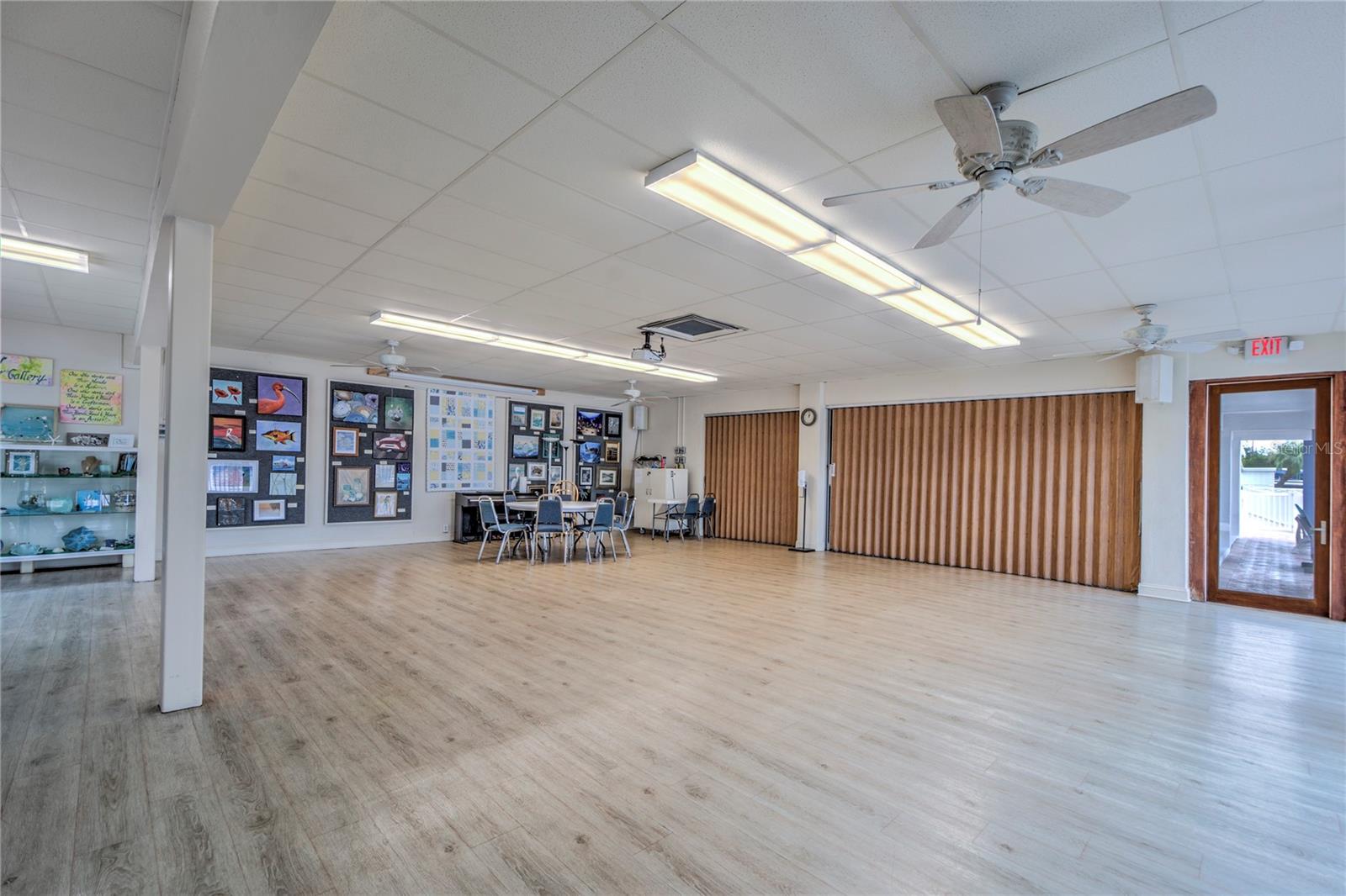 BAY ARISTOCRAT VILLAGE MOBILE HOME PARK UNREC - Residential