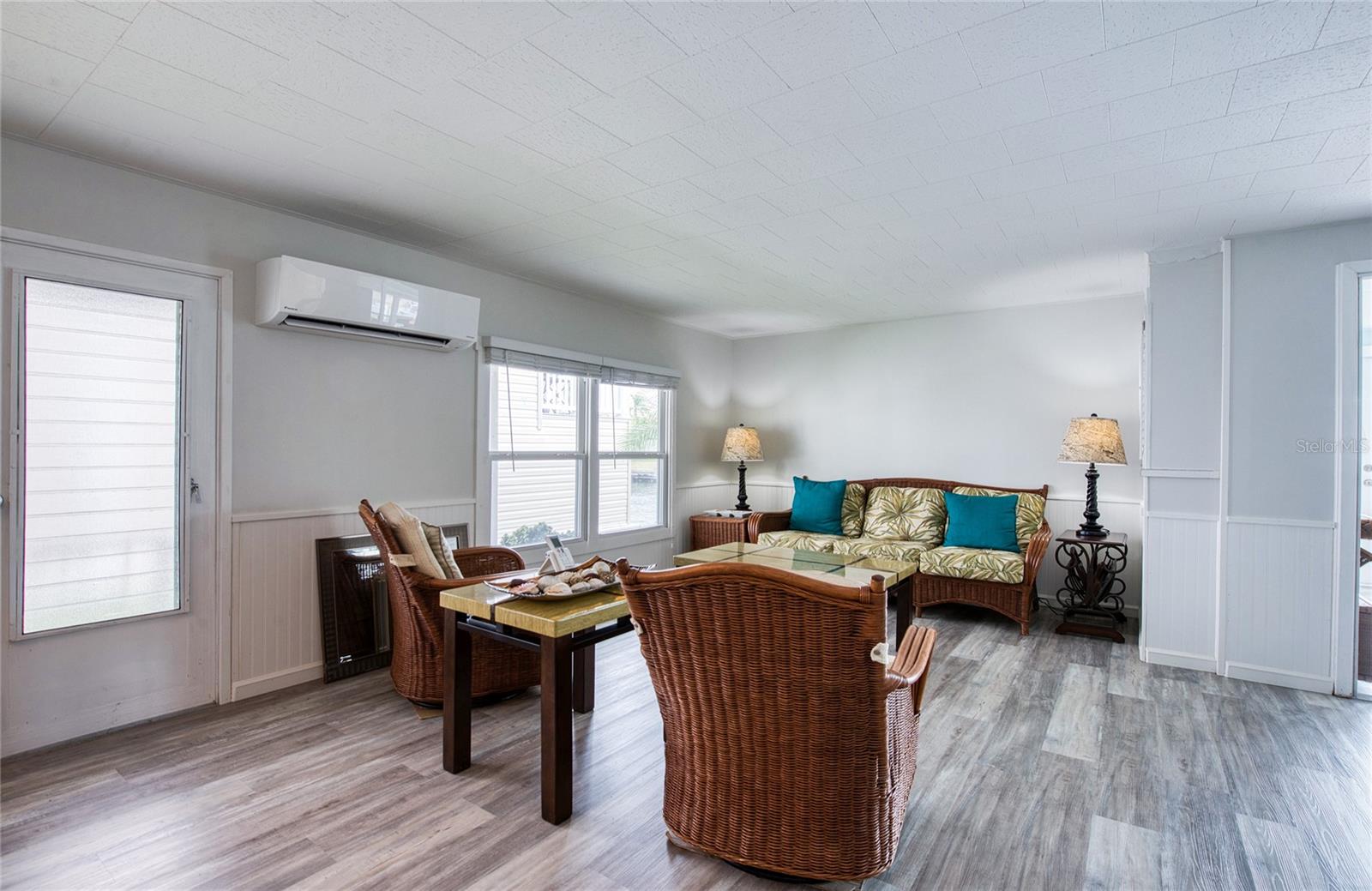 BAY ARISTOCRAT VILLAGE MOBILE HOME PARK UNREC - Residential