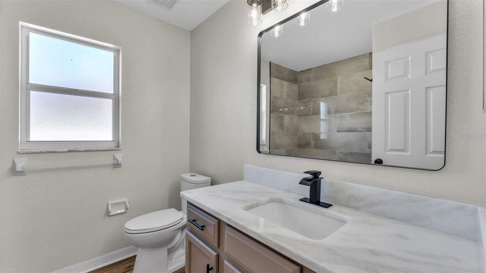 HUNTINGTON RIDGE - Residential