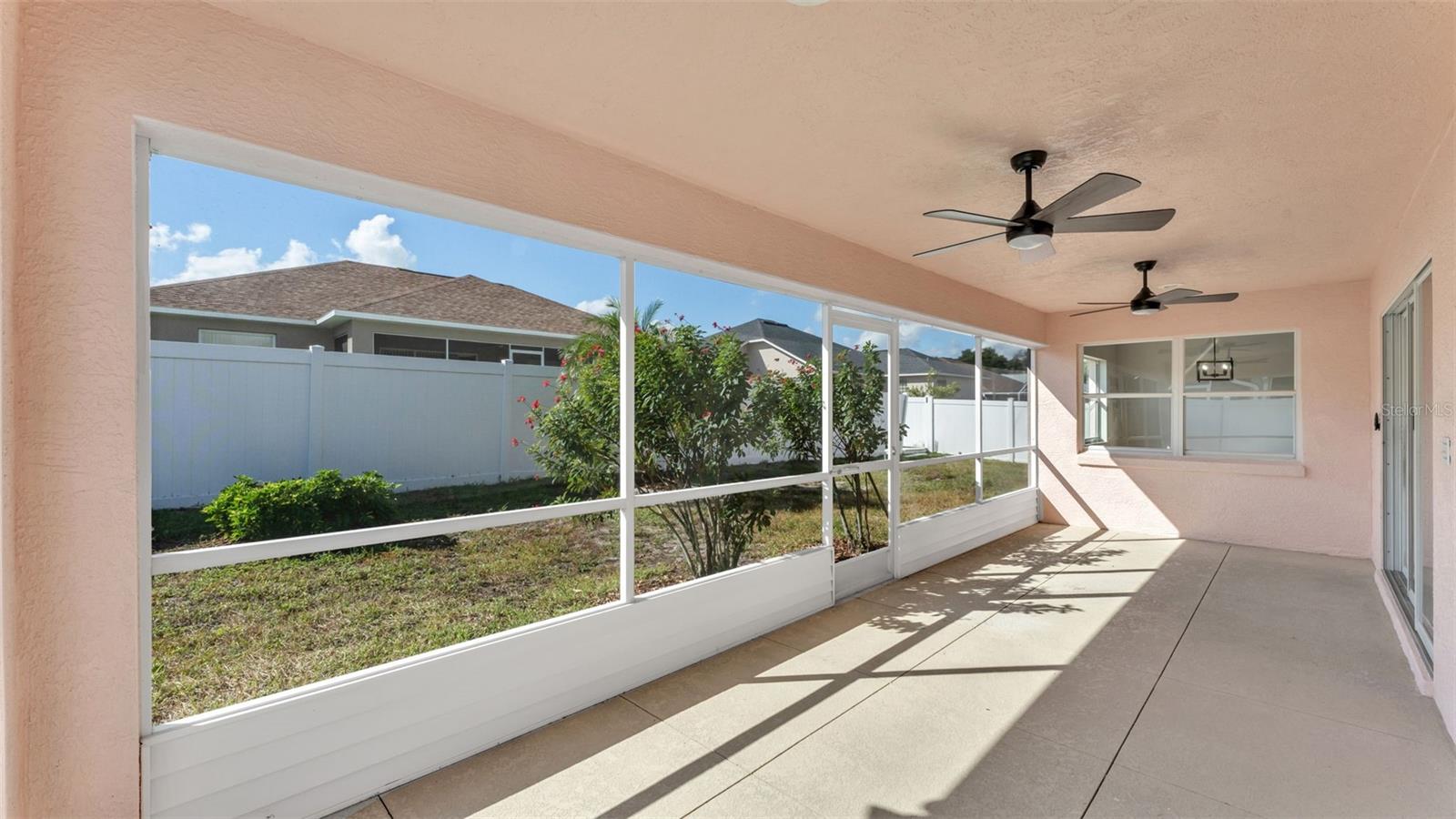 HUNTINGTON RIDGE - Residential