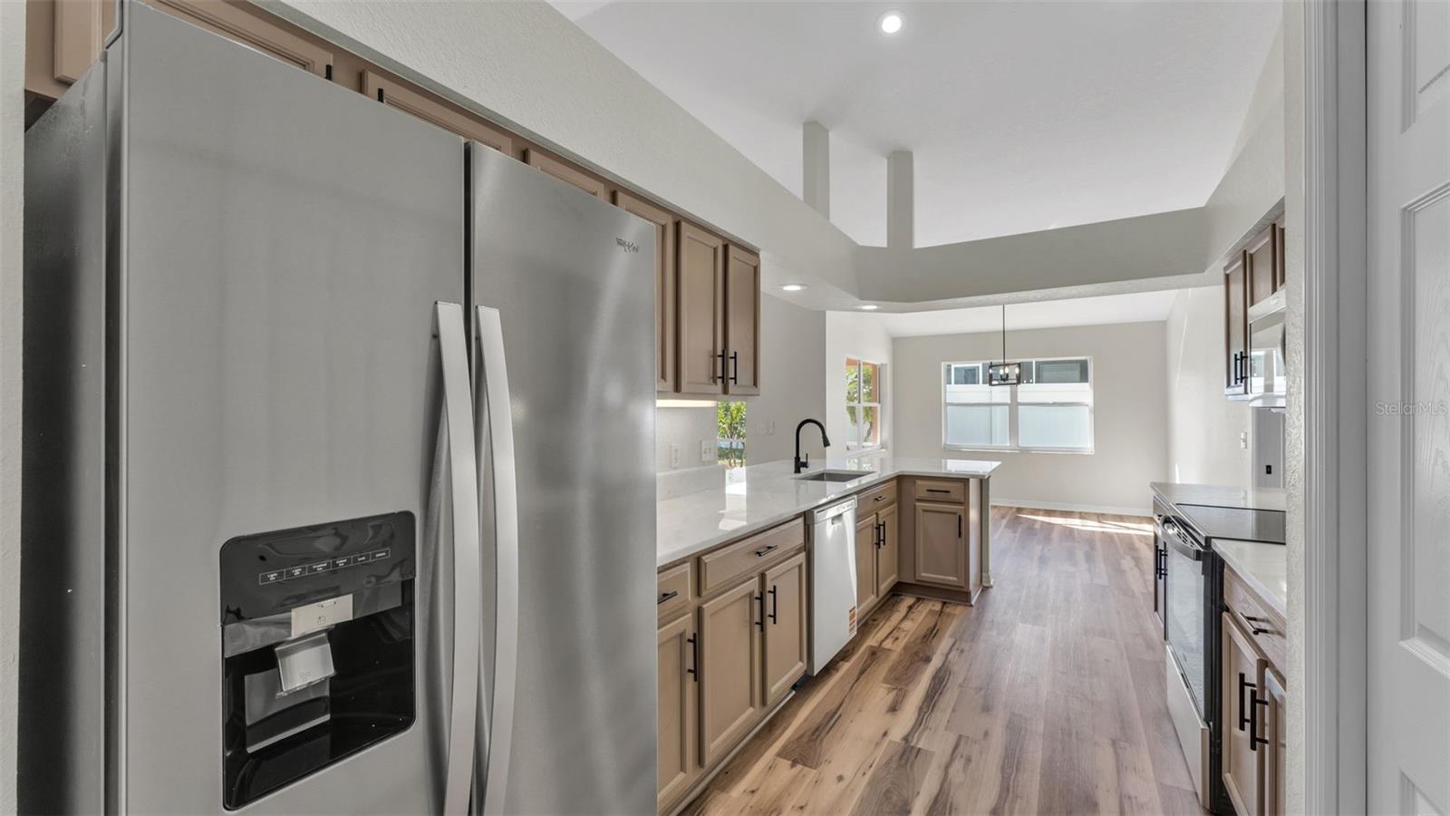 HUNTINGTON RIDGE - Residential