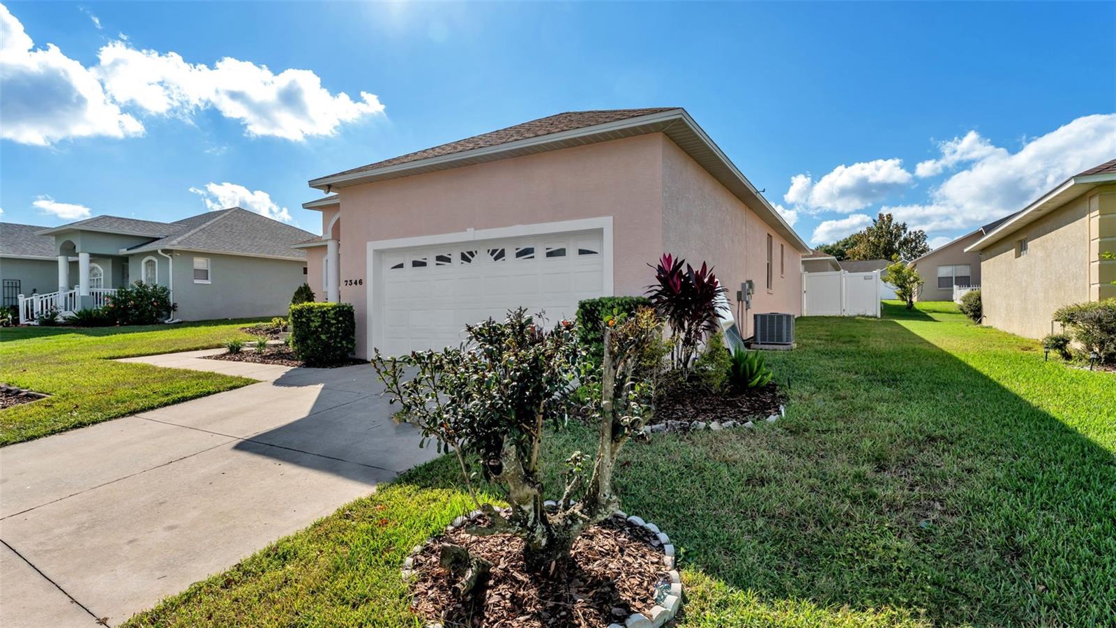 HUNTINGTON RIDGE - Residential