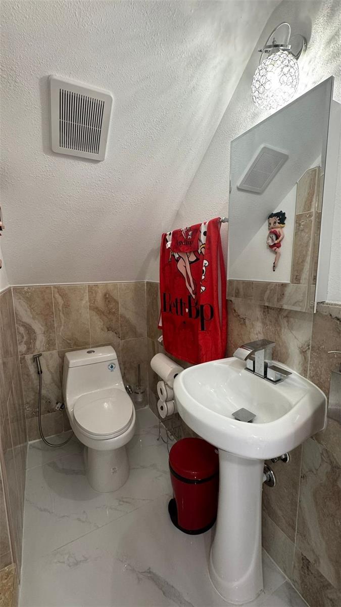 BAY CREST PARK UNIT 14 - Residential