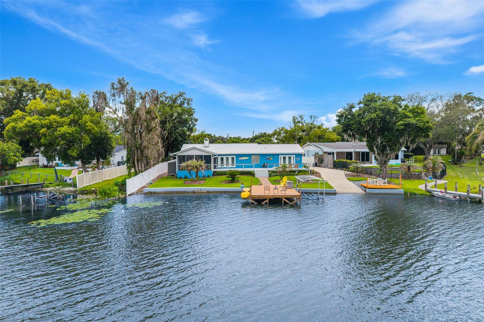 195 CEDARWOOD DRIVE