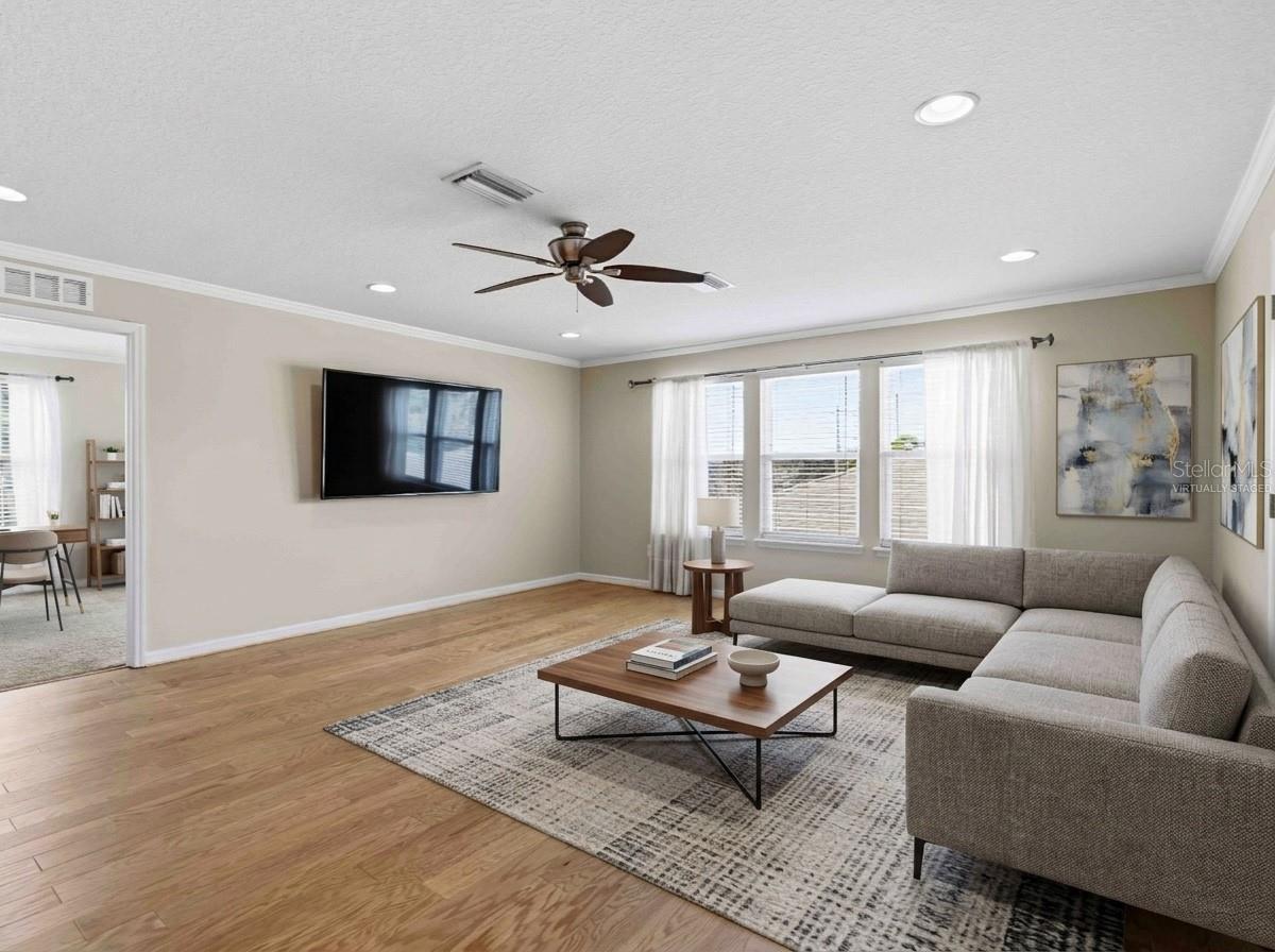 STONELEDGE - Residential