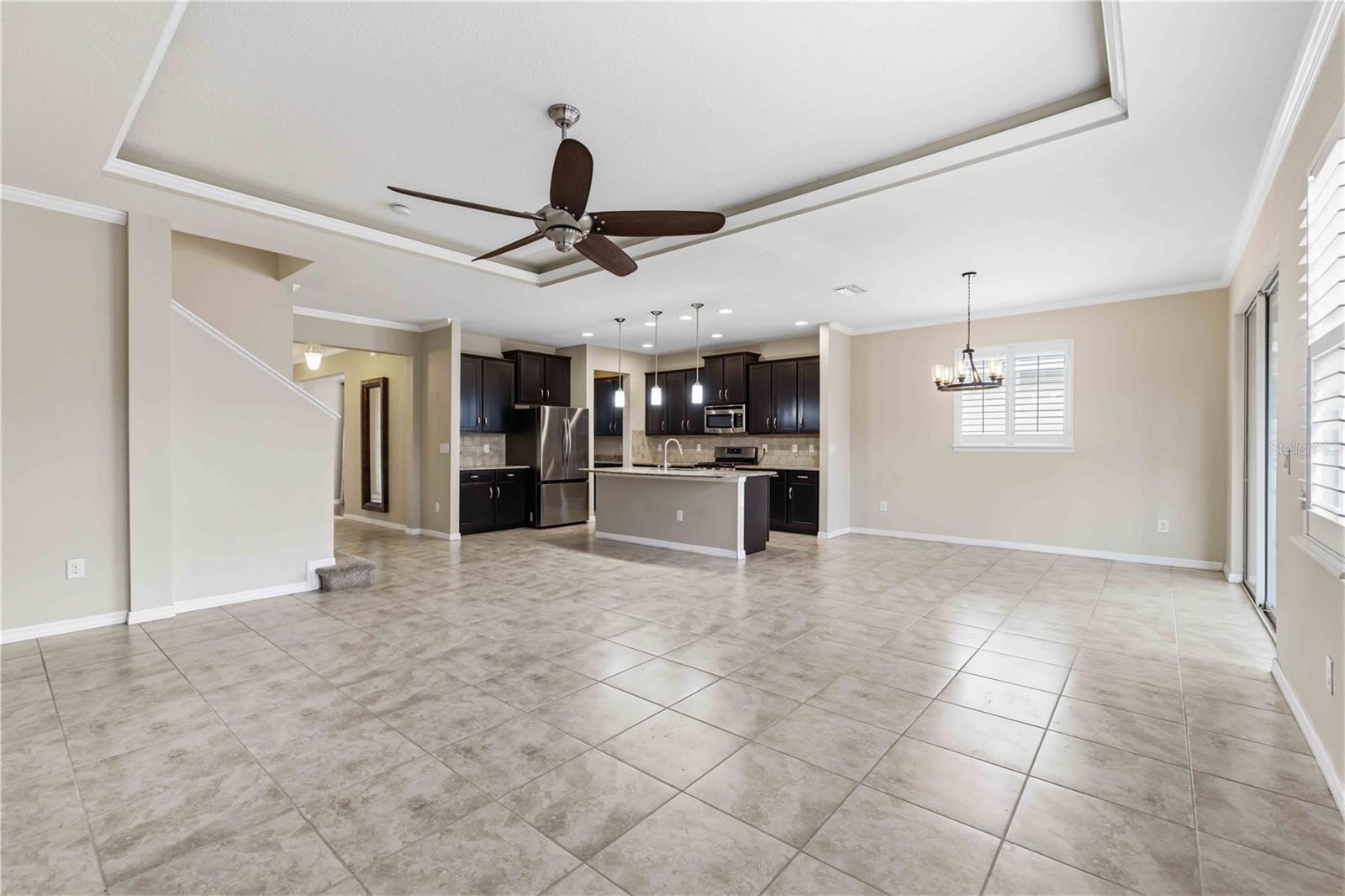 STONELEDGE - Residential