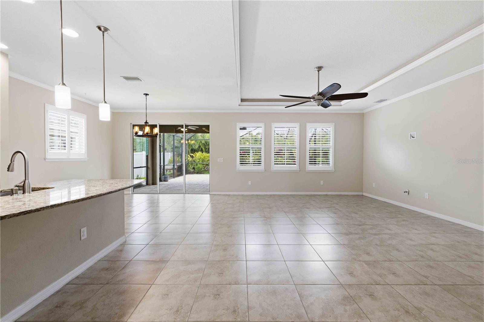 STONELEDGE - Residential