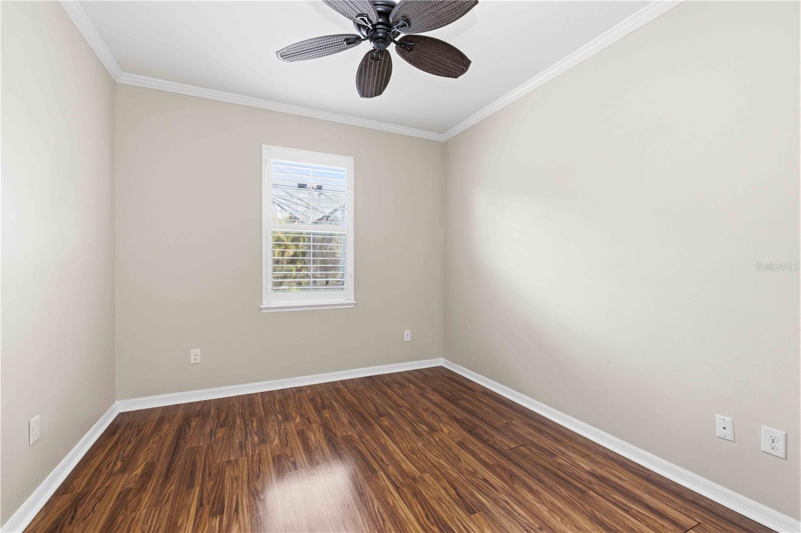 STONELEDGE - Residential