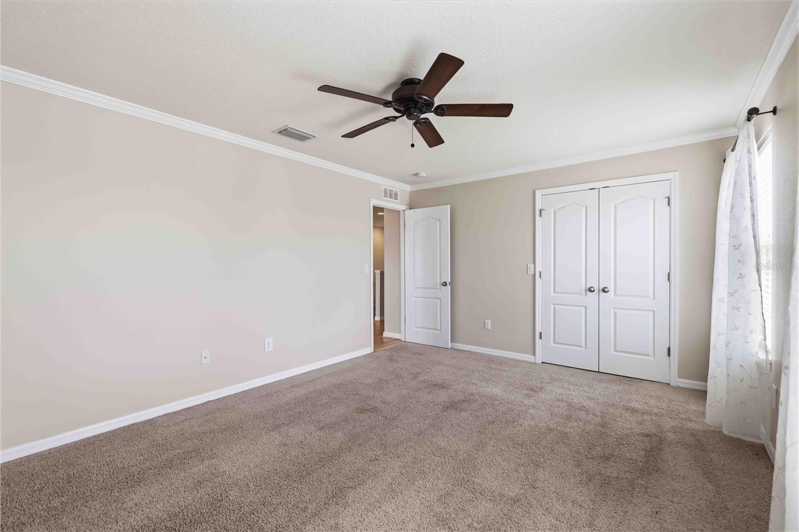 STONELEDGE - Residential