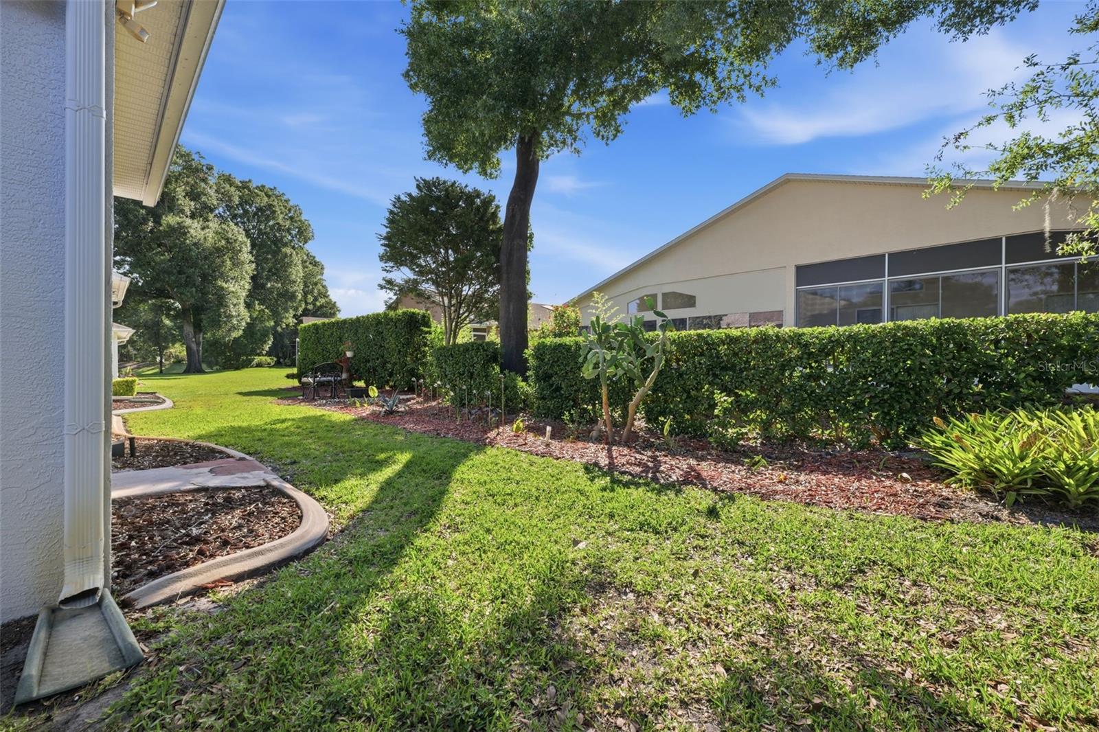 FAIRWAY VILLAS AT MEADOW OAKS - Residential