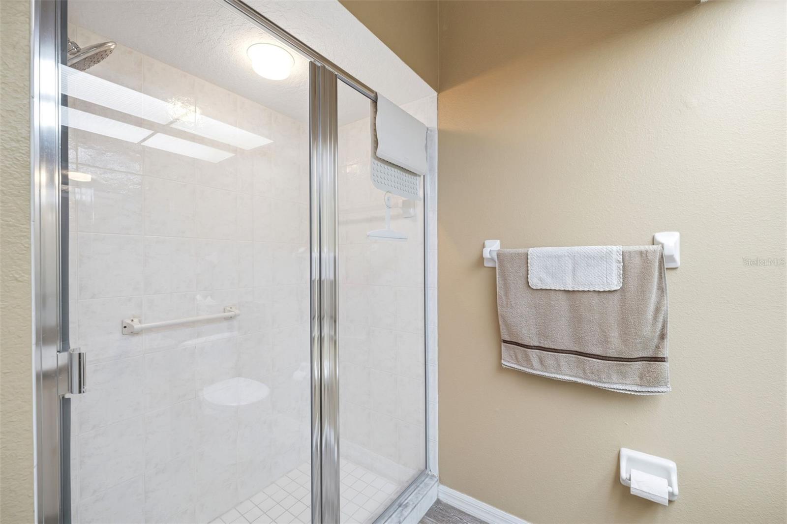FAIRWAY VILLAS AT MEADOW OAKS - Residential