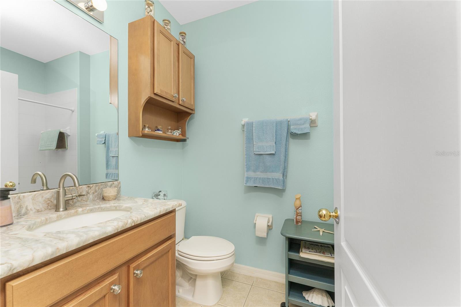 TOWNS AT LAKESIDE - Residential