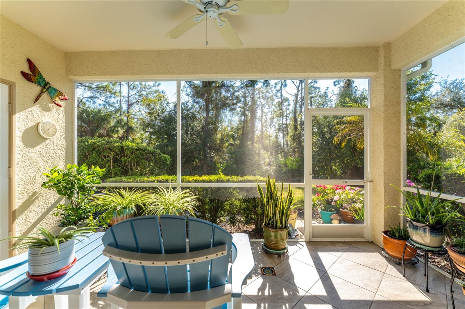 TOWNS AT LAKESIDE - Residential