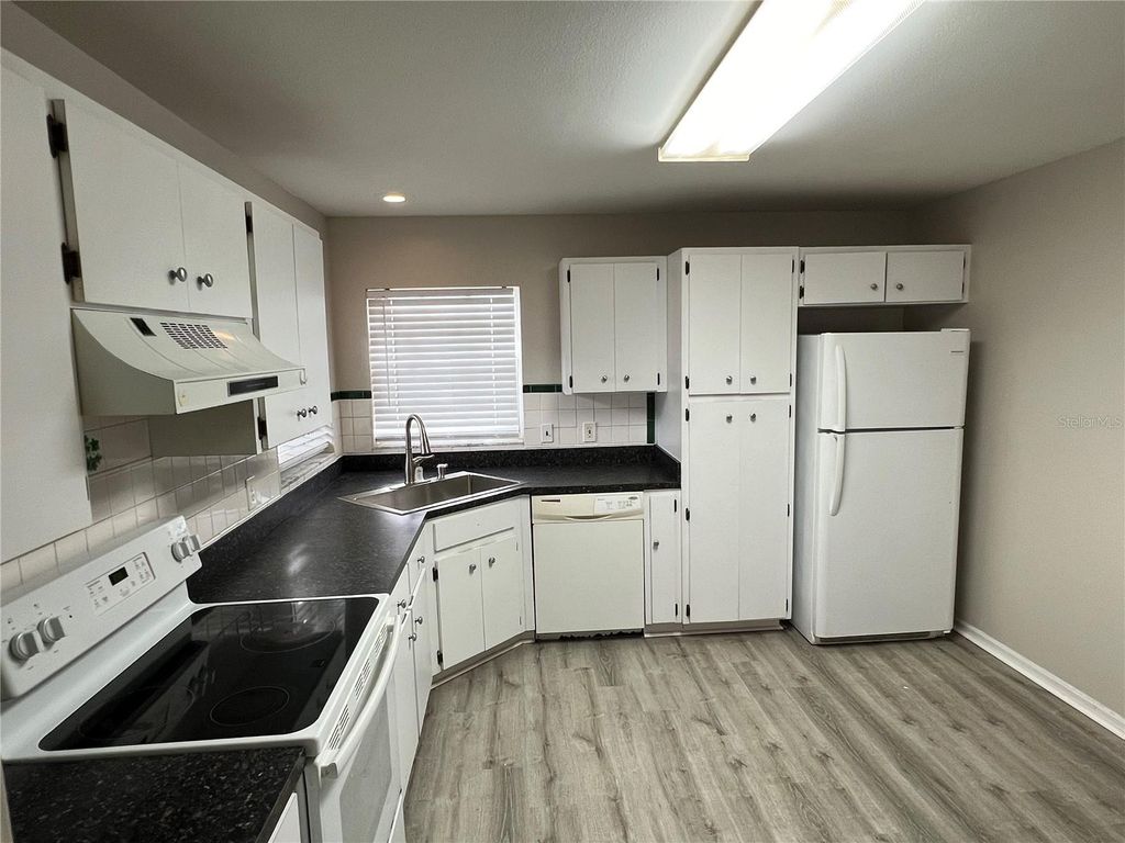 Photo of 8108 Tom Sawyer Drive, Tampa, FL 33637 (MLS # TB8503319)