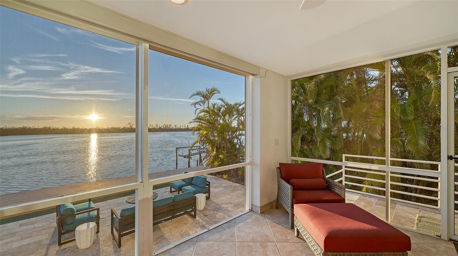 JOHN RINGLING ESTATES ST ARMANDS DIV 01 - Residential