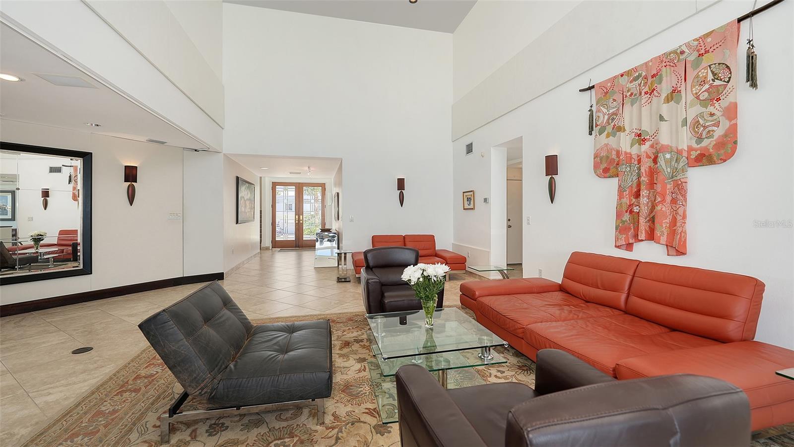 JOHN RINGLING ESTATES ST ARMANDS DIV 01 - Residential