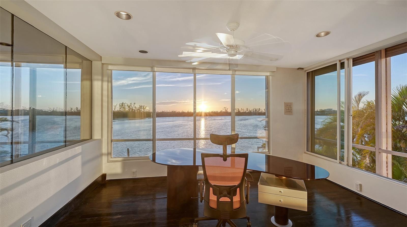 JOHN RINGLING ESTATES ST ARMANDS DIV 01 - Residential