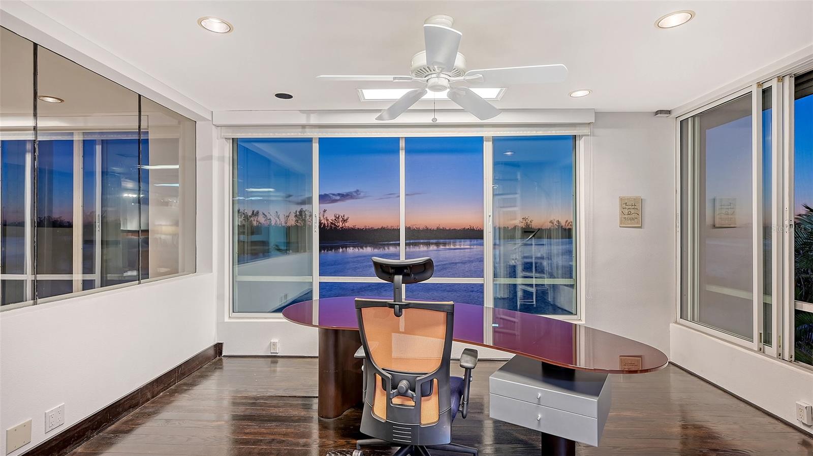 JOHN RINGLING ESTATES ST ARMANDS DIV 01 - Residential