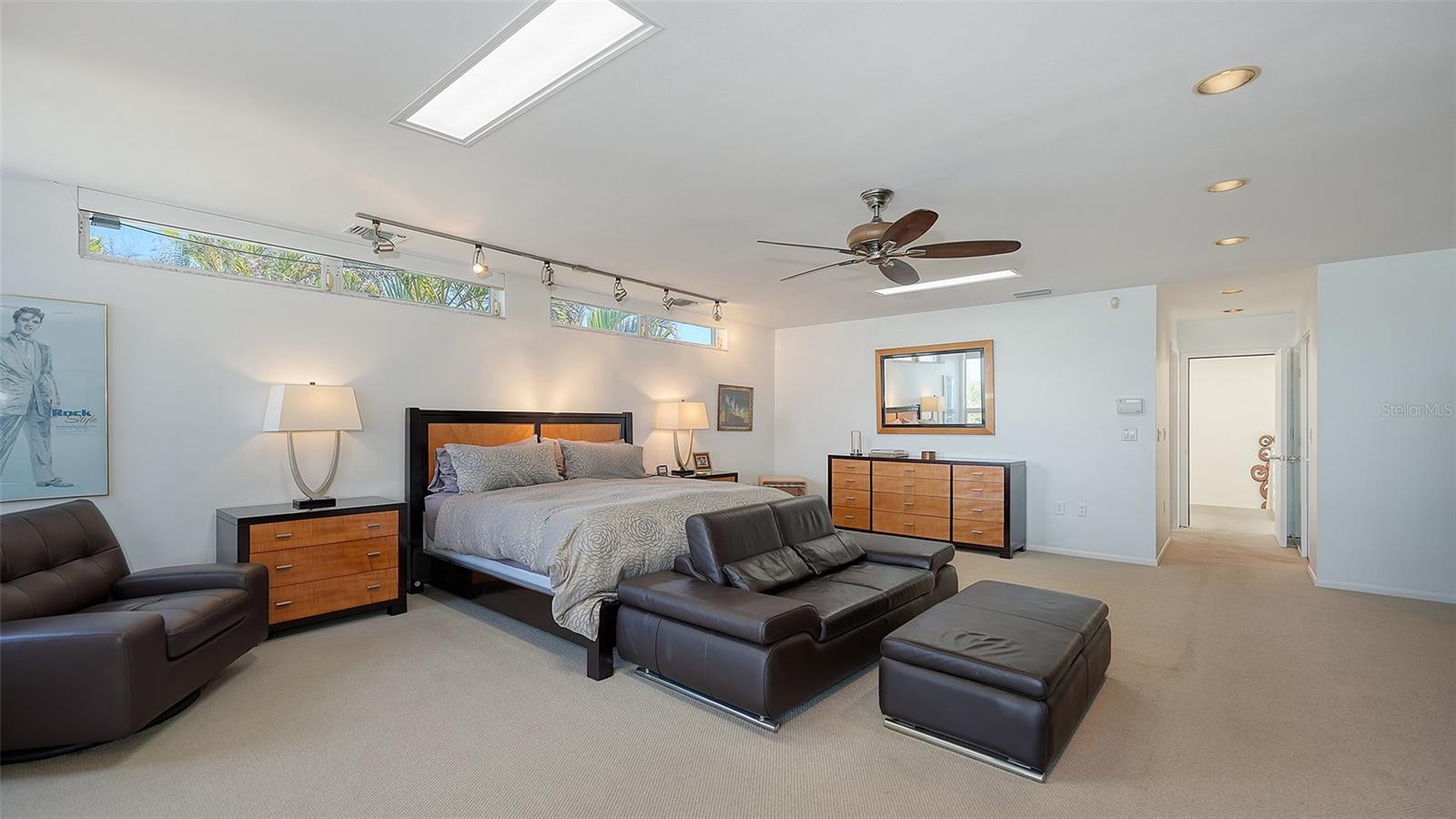 JOHN RINGLING ESTATES ST ARMANDS DIV 01 - Residential