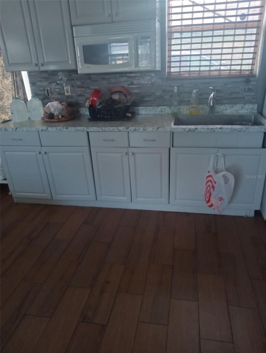 DELRAY MANOR ADD - Residential