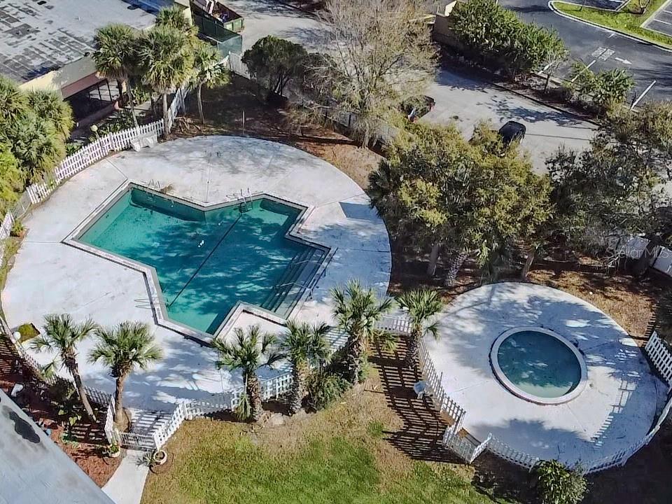 SANDLAKE COURTYARDS CONDO 5901/3515 - Residential