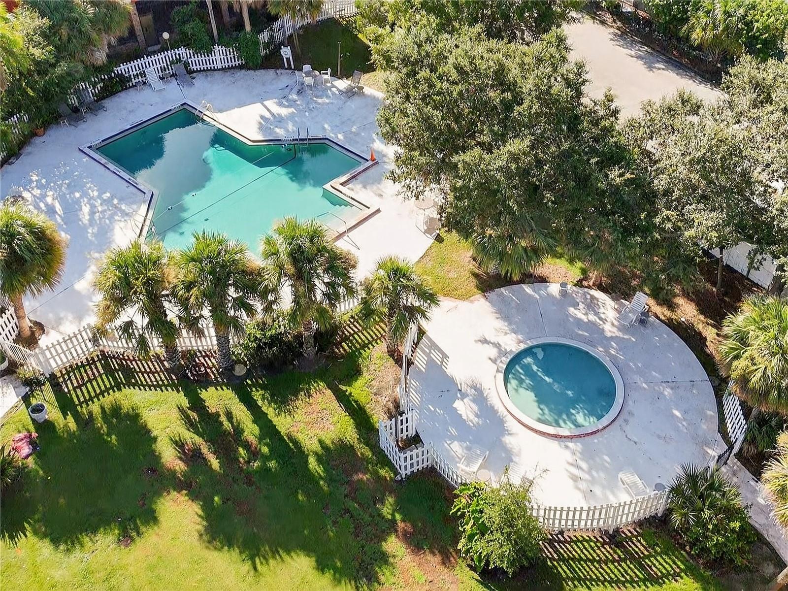 SANDLAKE COURTYARDS CONDO 5901/3515 - Residential