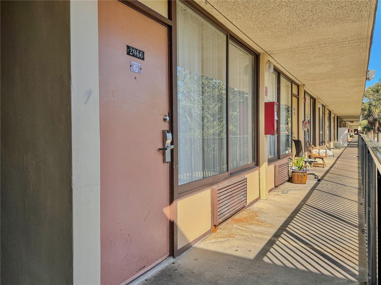 SANDLAKE COURTYARDS CONDO 5901/3515 - Residential