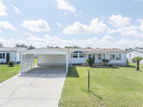 Photo of 13259 SE 49th Court, Belleview, FL 34420 (MLS # OM731252)