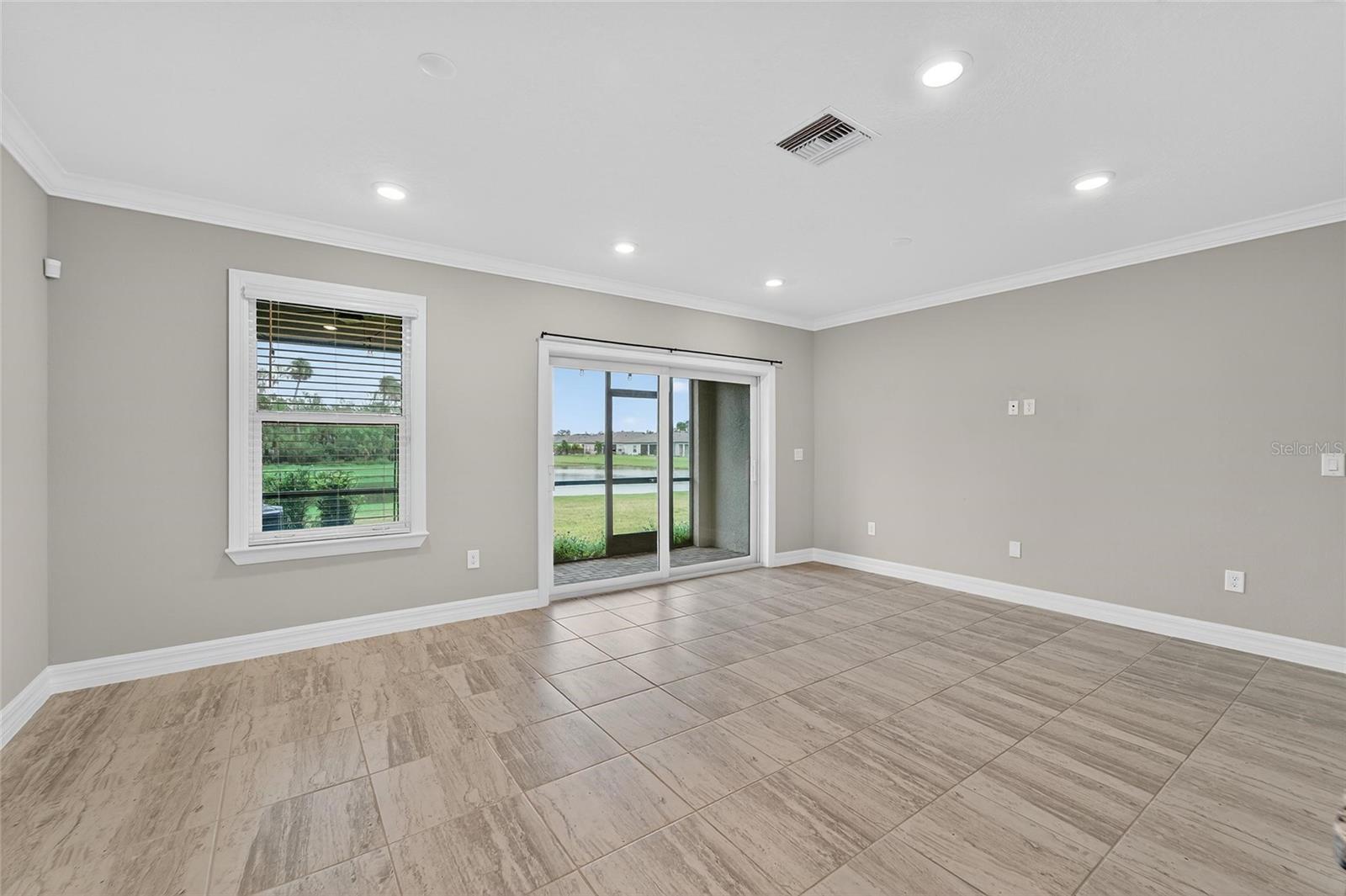 TREVESTA PH IIIC & IIID - Residential Lease