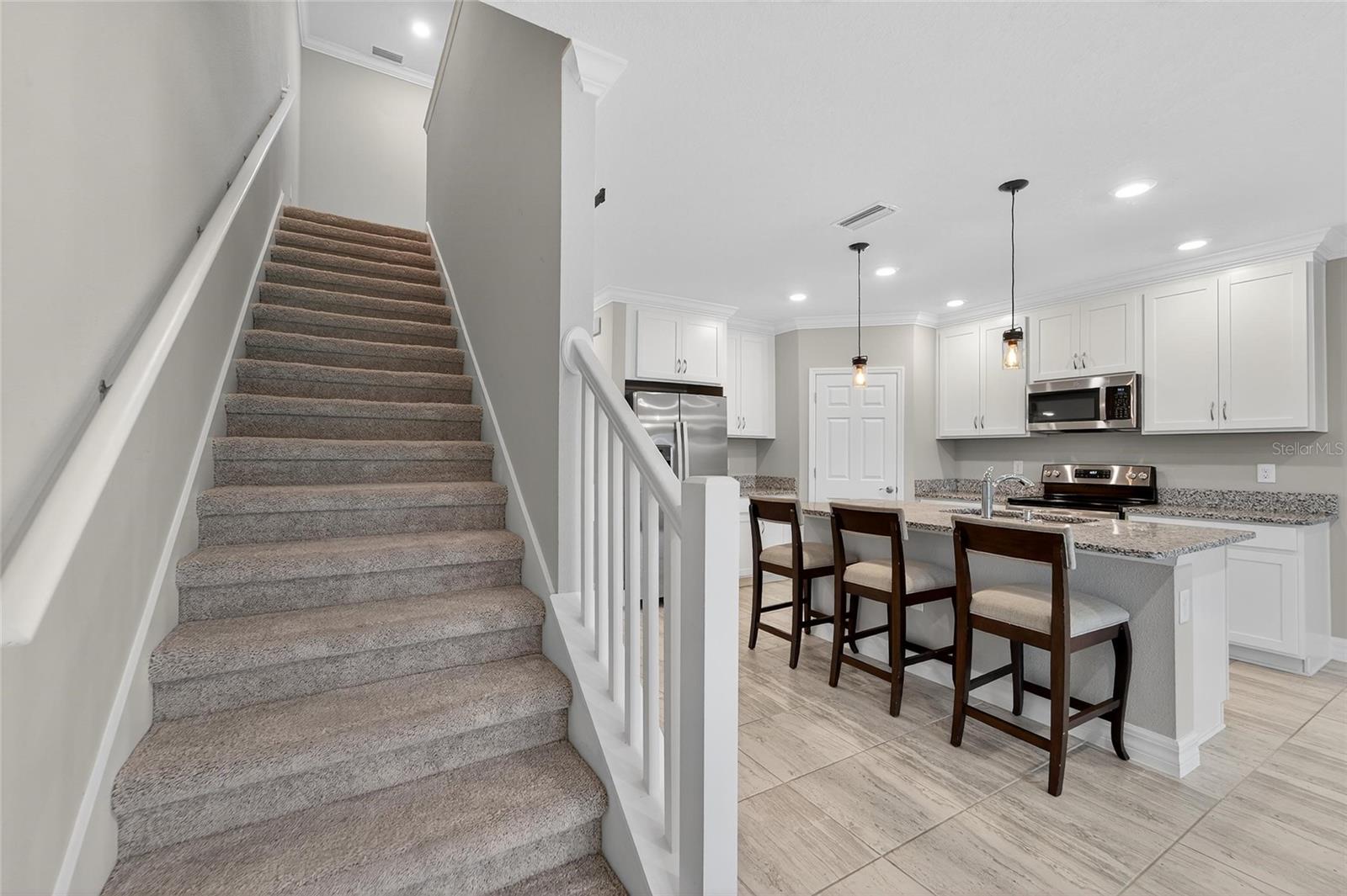 TREVESTA PH IIIC & IIID - Residential Lease