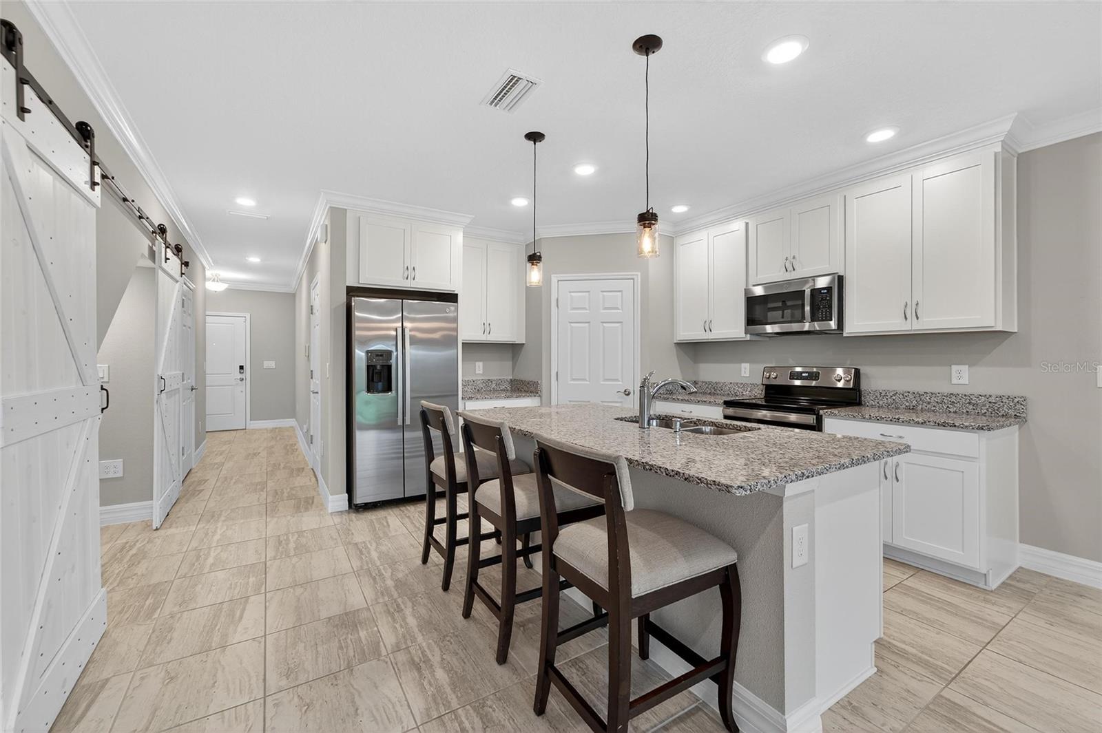 TREVESTA PH IIIC & IIID - Residential Lease