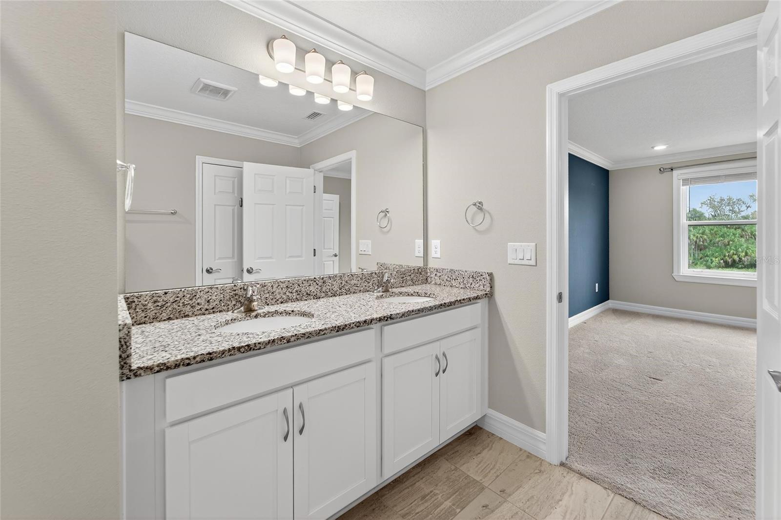 TREVESTA PH IIIC & IIID - Residential Lease