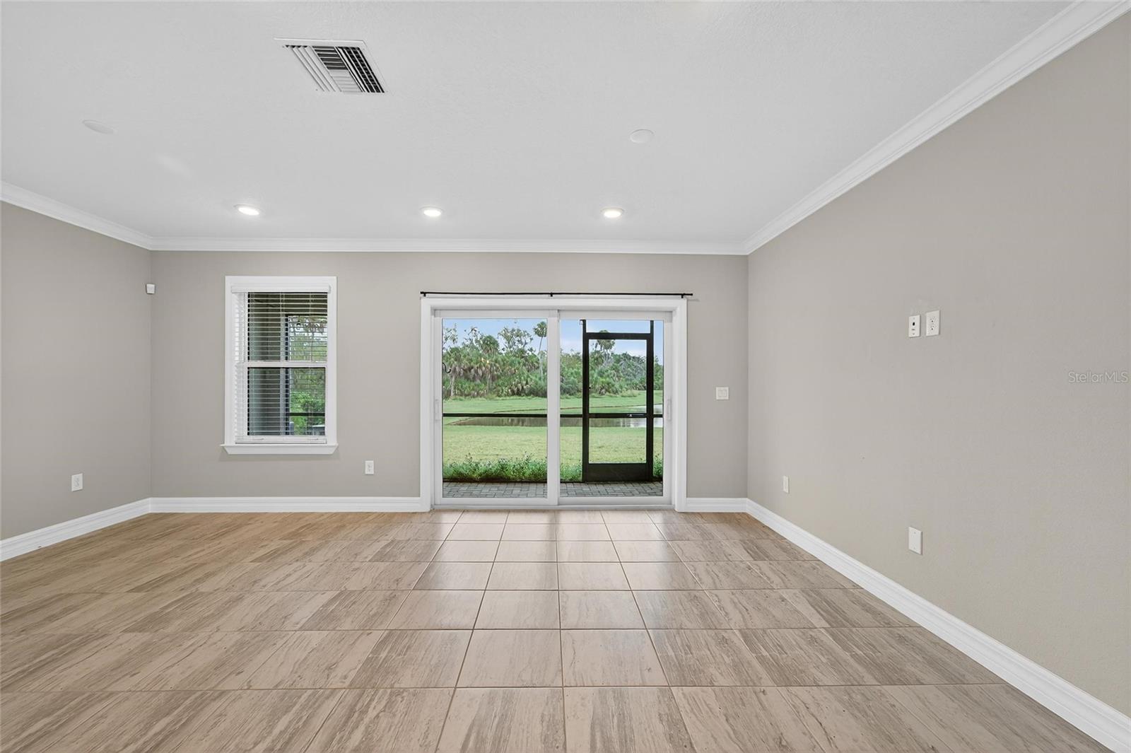 TREVESTA PH IIIC & IIID - Residential Lease