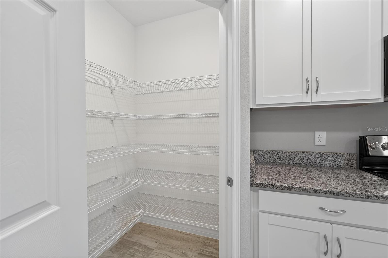 TREVESTA PH IIIC & IIID - Residential Lease