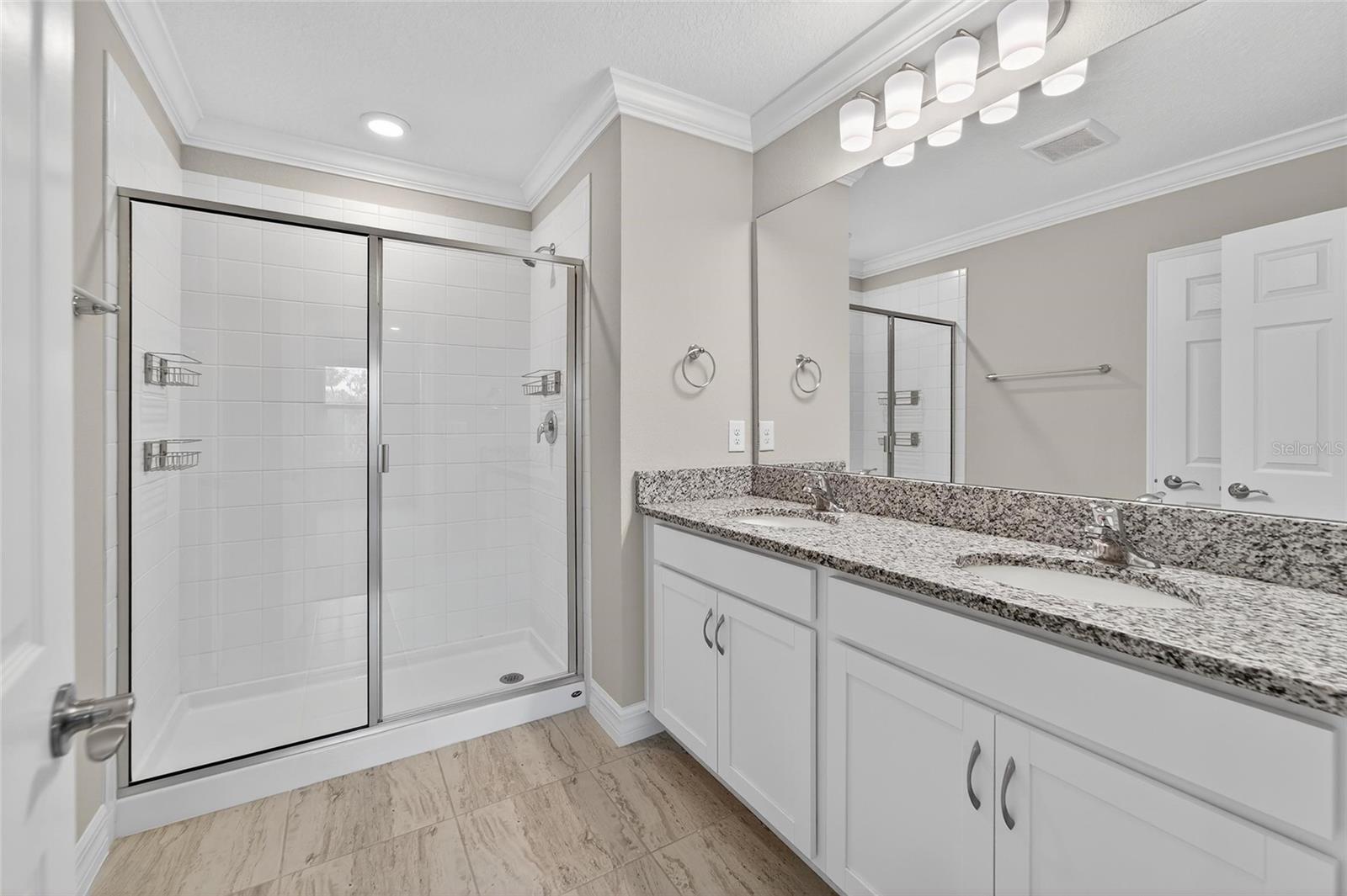 TREVESTA PH IIIC & IIID - Residential Lease