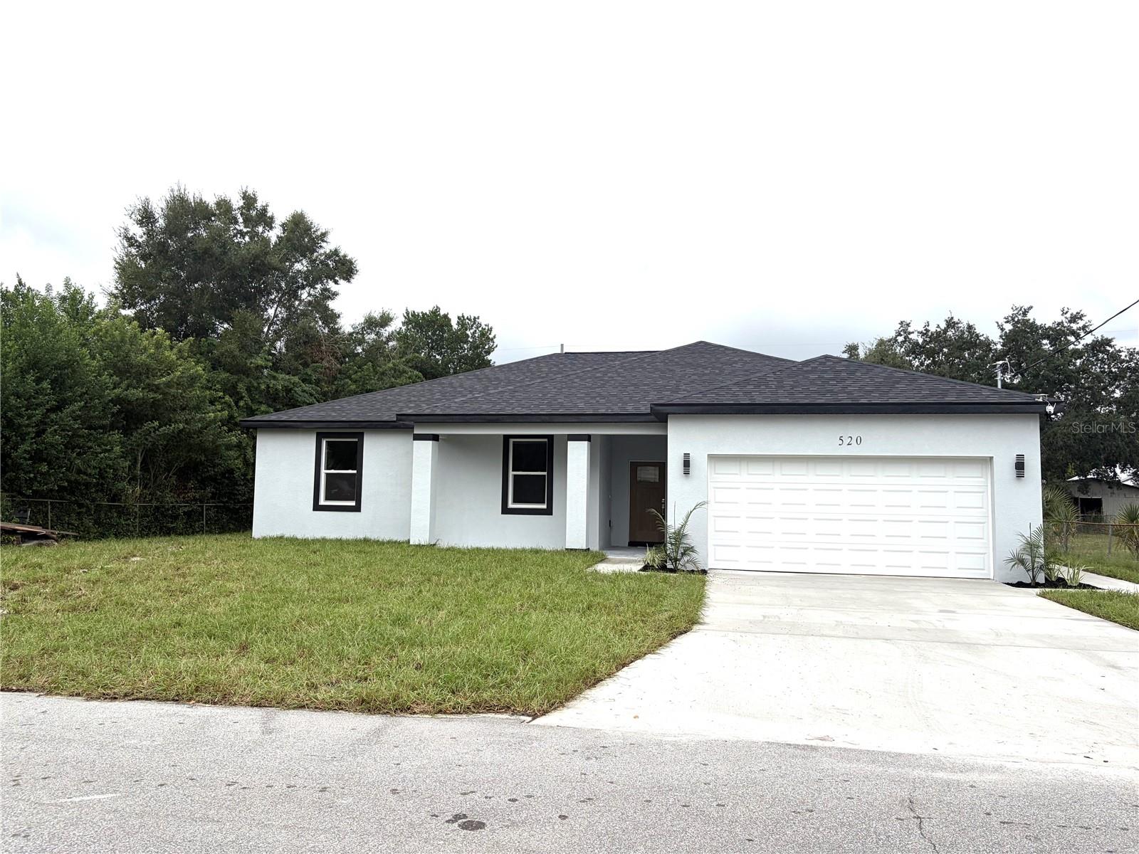 520 POINSETTIA ROAD