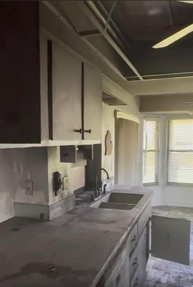 SABAL SPGS GOLF+RACQUET - Residential