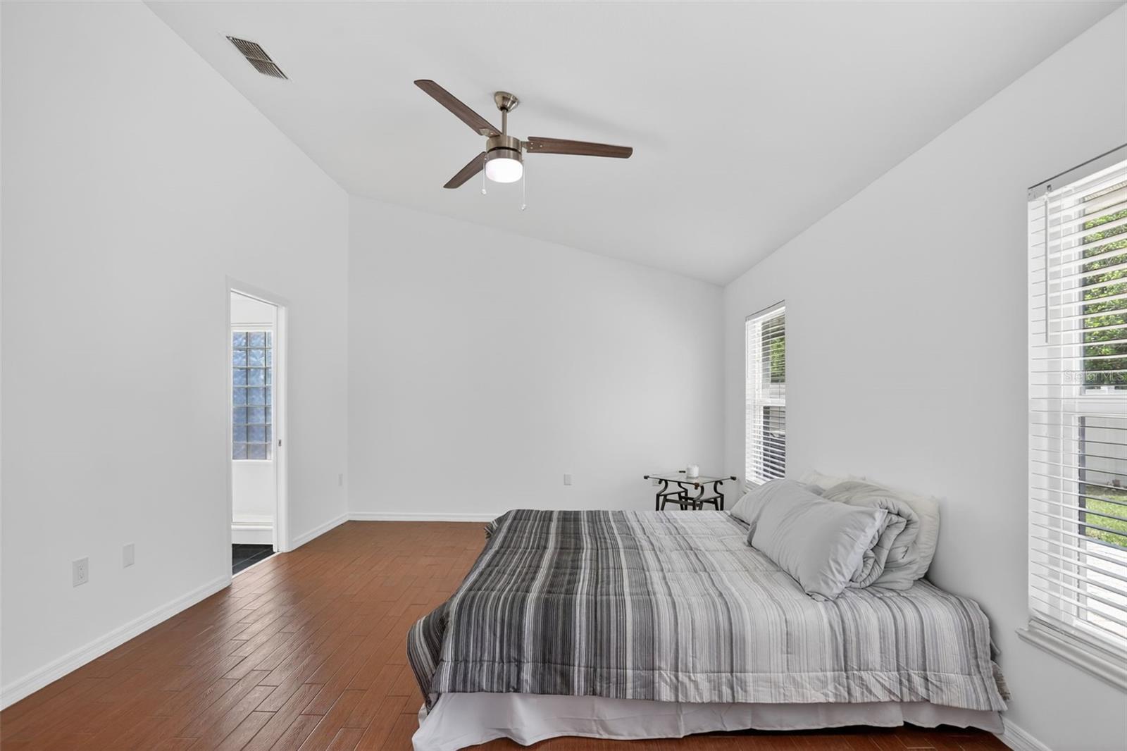 HAMMOCK POINTE - Residential